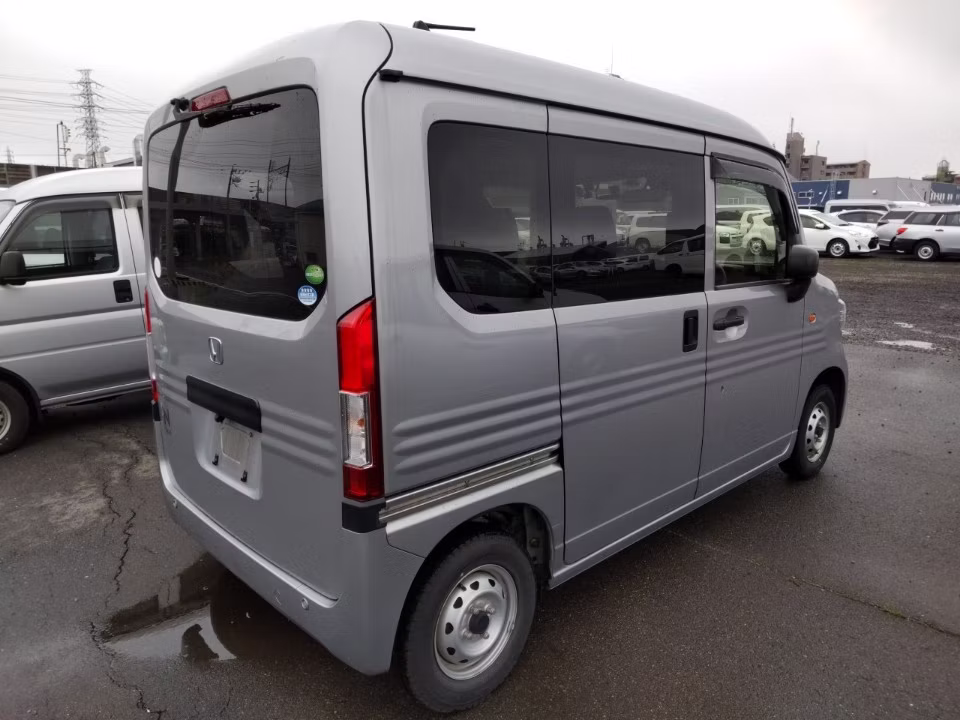 HONDA N-VAN