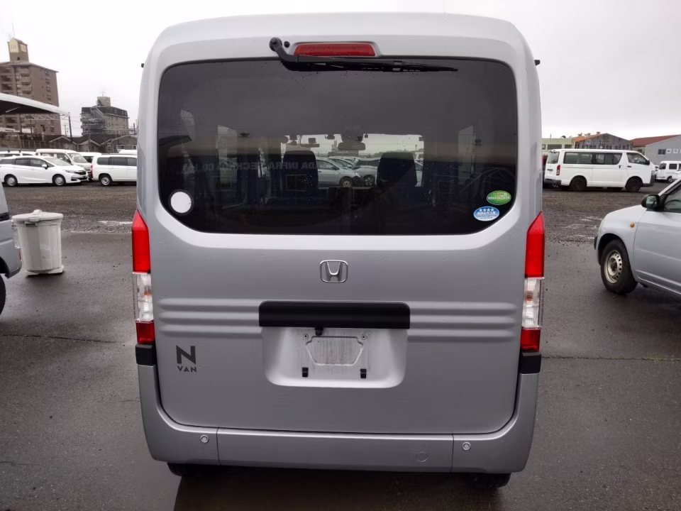 HONDA N-VAN