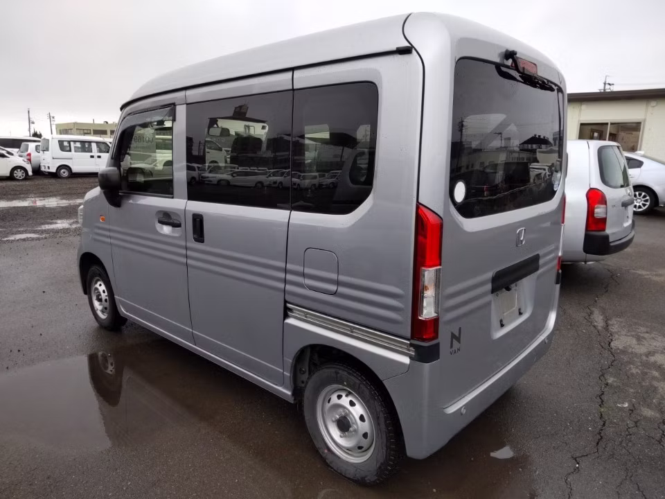 HONDA N-VAN