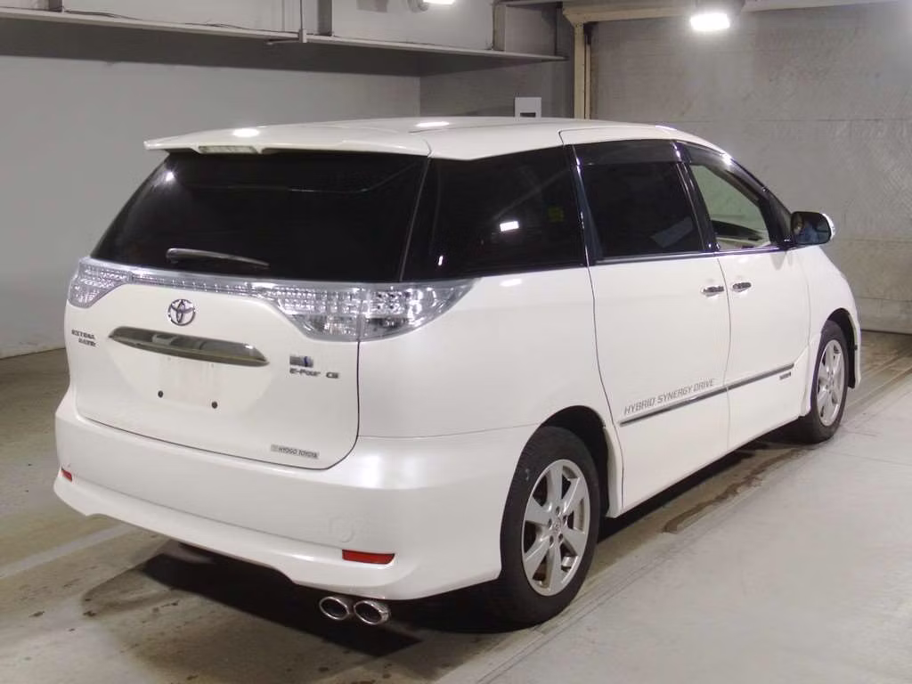 TOYOTA ESTIMA
