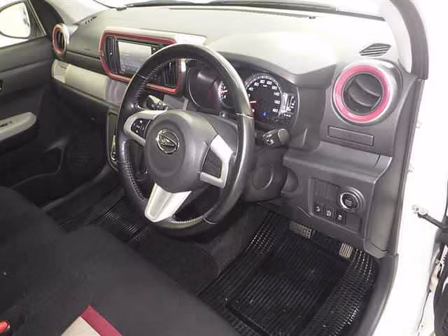 DAIHATSU BOON
