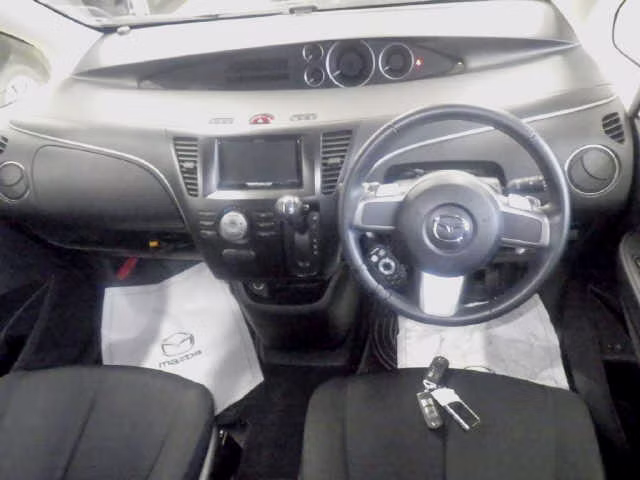MAZDA BIANTE