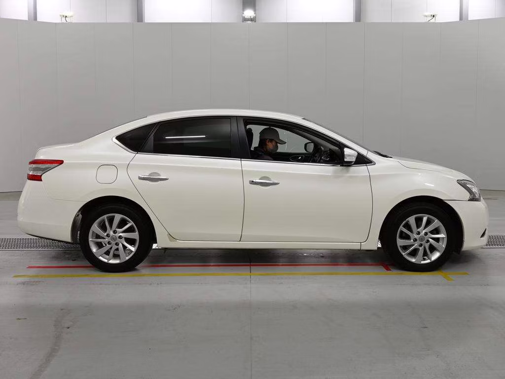NISSAN SYLPHY