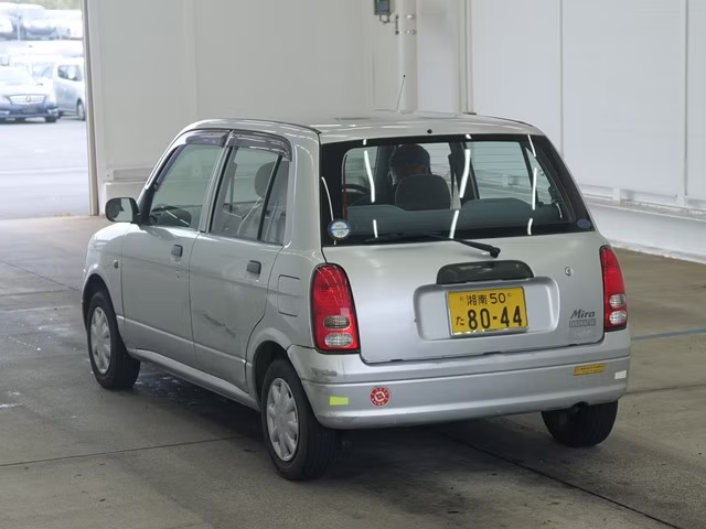 DAIHATSU MIRA