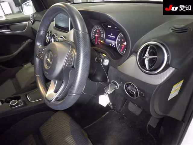 MERCEDES-BENZ B-CLASS