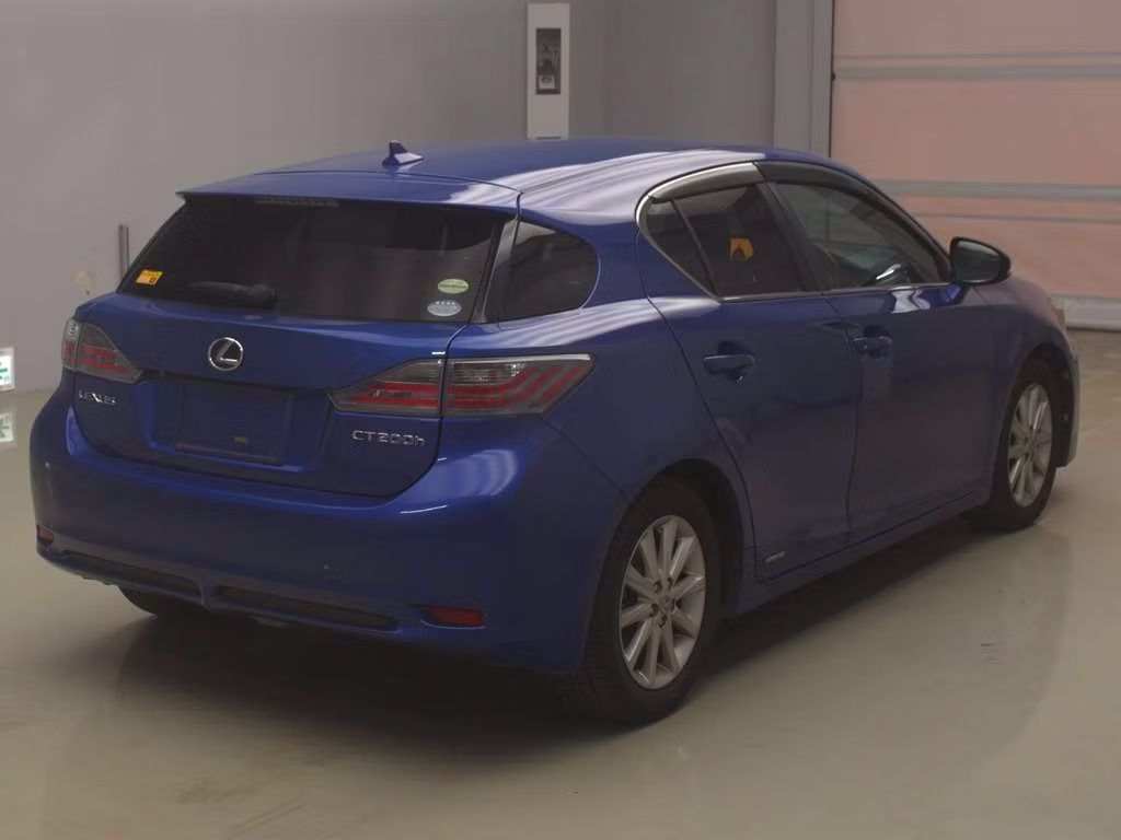 LEXUS CT200H