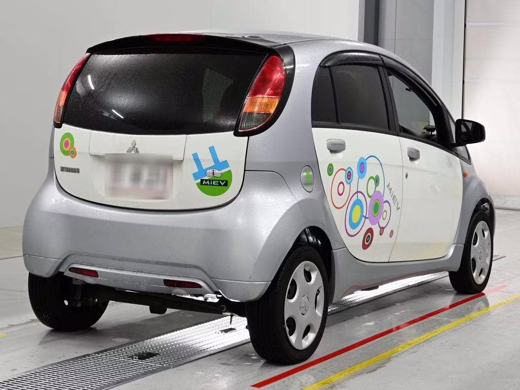 MITSUBISHI I-MIEV