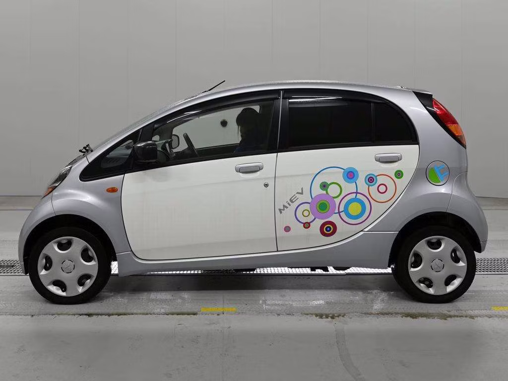 MITSUBISHI I-MIEV