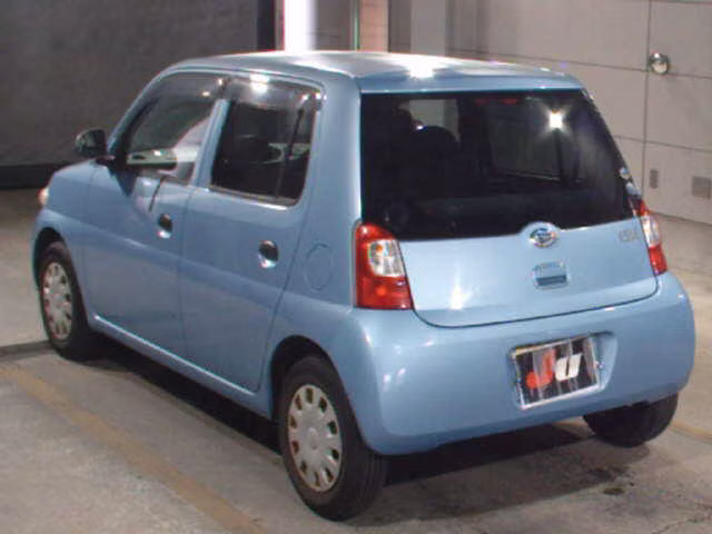 DAIHATSU ESSE