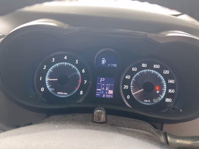 TOYOTA MARK X ZIO