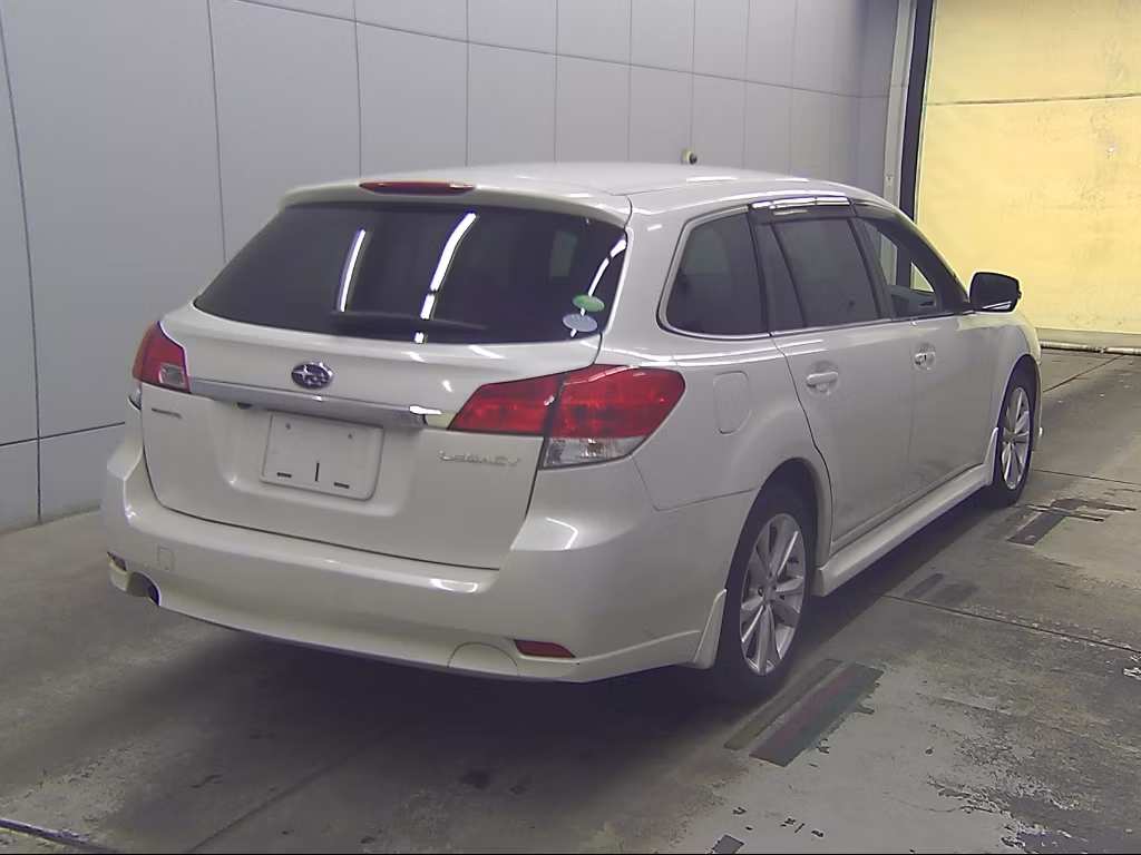 SUBARU LEGACY