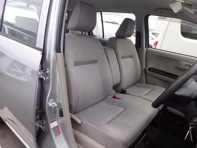DAIHATSU BOON