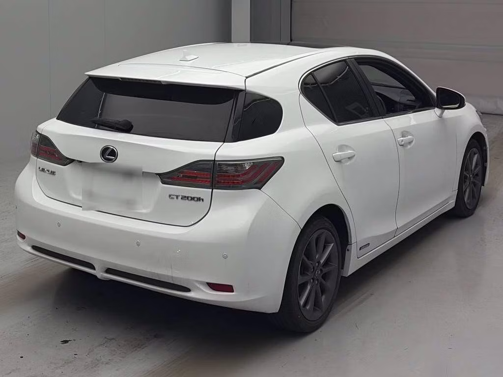 LEXUS CT200H