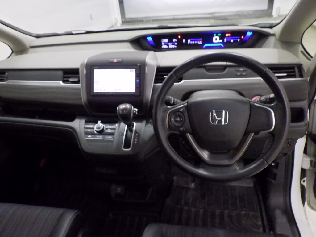 HONDA FREED+
