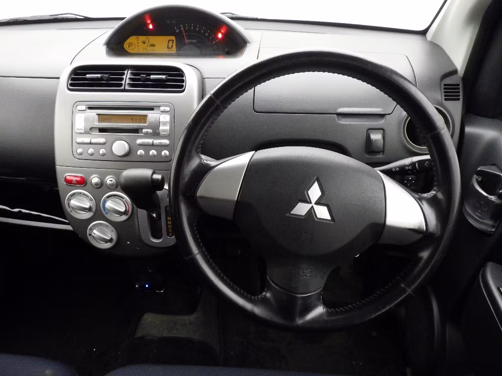 MITSUBISHI EK SPORT