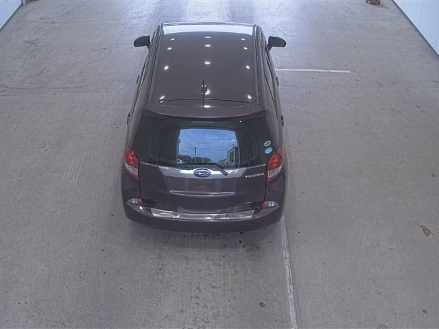 SUBARU TREZIA