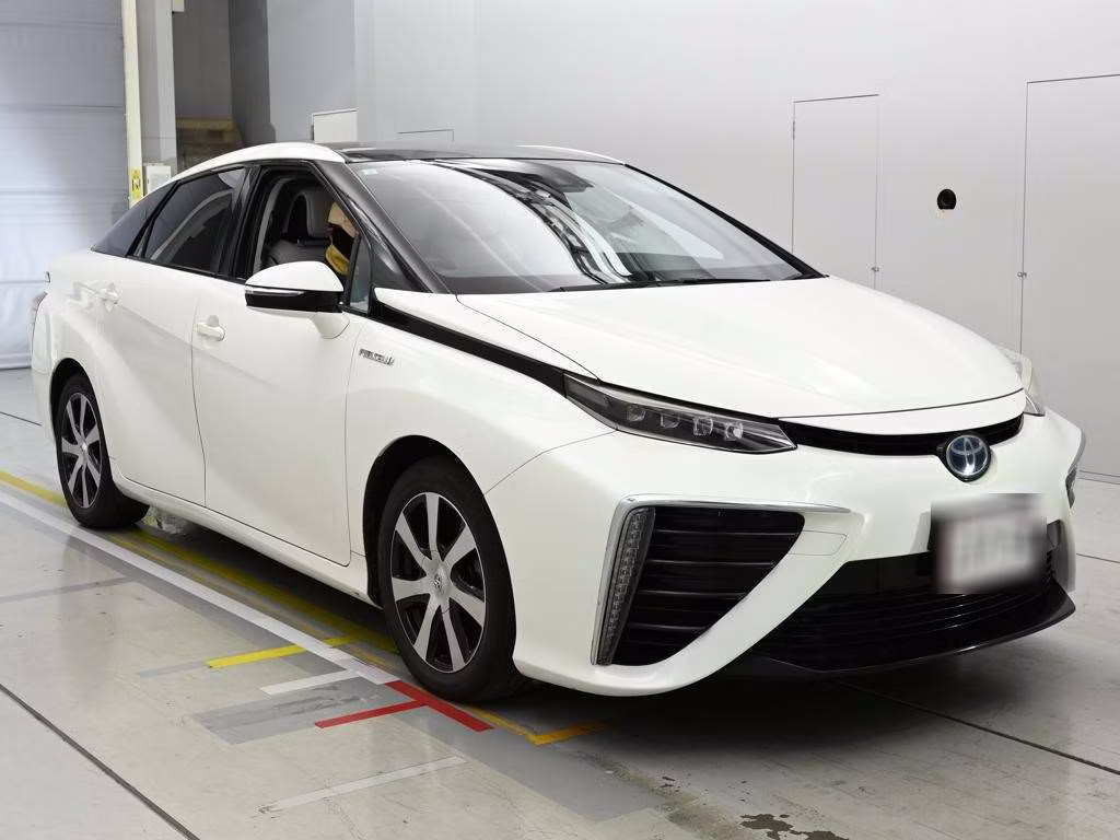 TOYOTA MIRAI