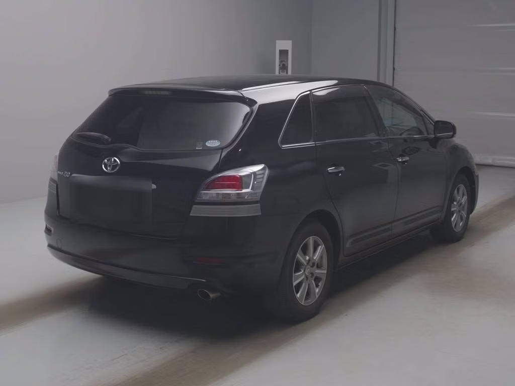TOYOTA MARK X ZIO
