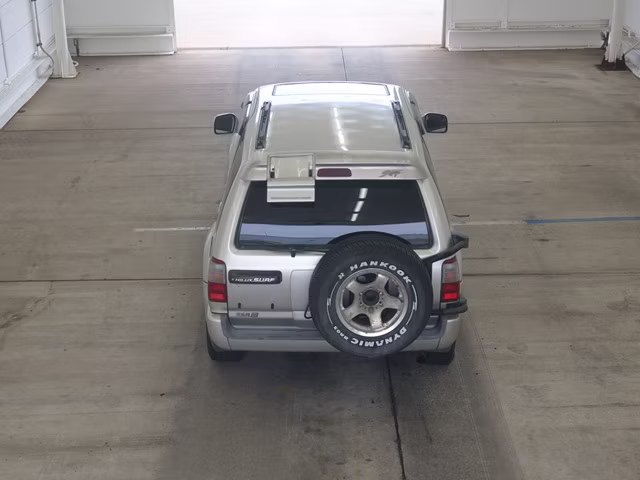 TOYOTA HILUX SURF