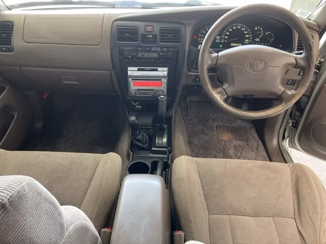 TOYOTA HILUX SURF