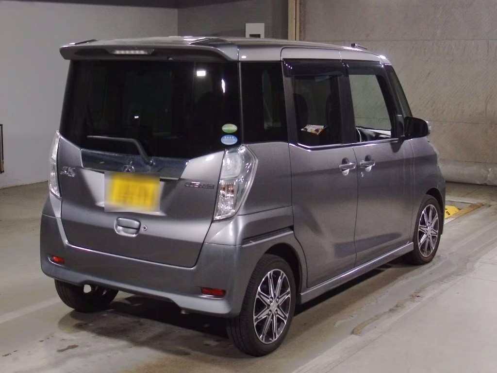 MITSUBISHI EK SPACE