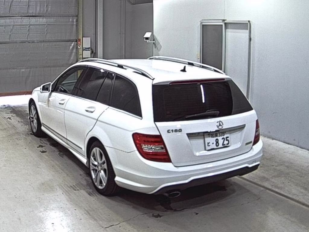 MERCEDES-BENZ C-CLASS