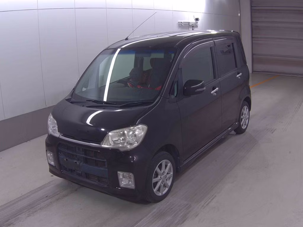 DAIHATSU TANTO EXE