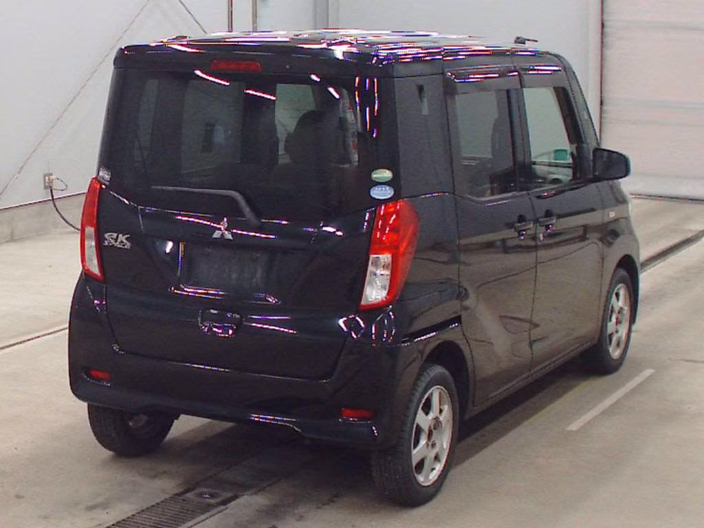 MITSUBISHI EK SPACE