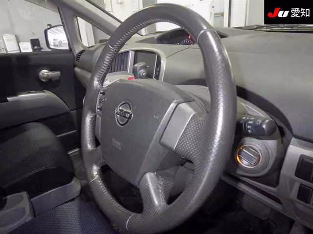 NISSAN PRESAGE
