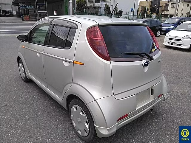 SUBARU R2