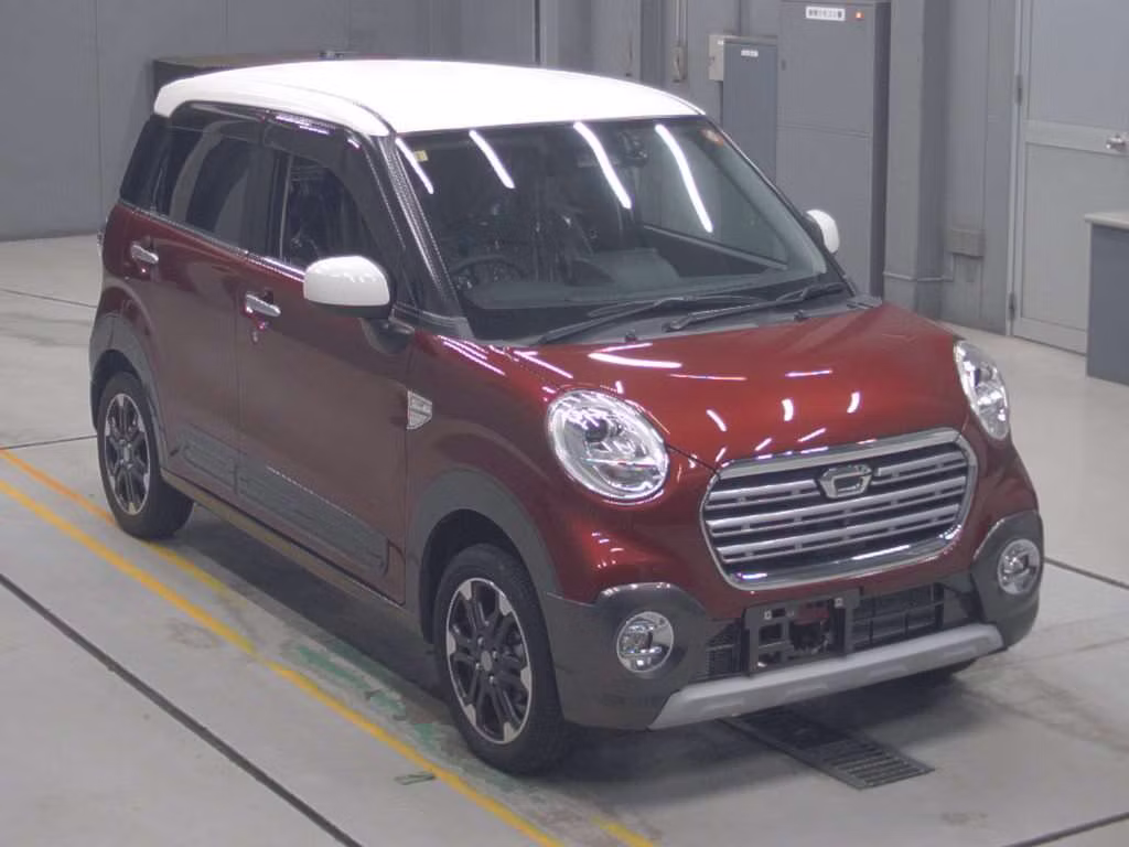 DAIHATSU CAST
