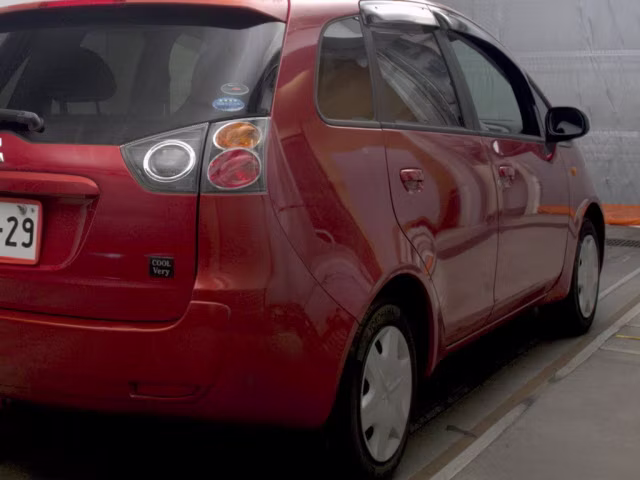 MITSUBISHI COLT PLUS