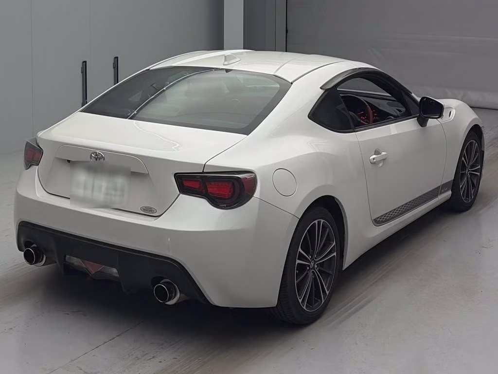 TOYOTA GT 86