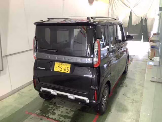 MITSUBISHI DELICA MINI