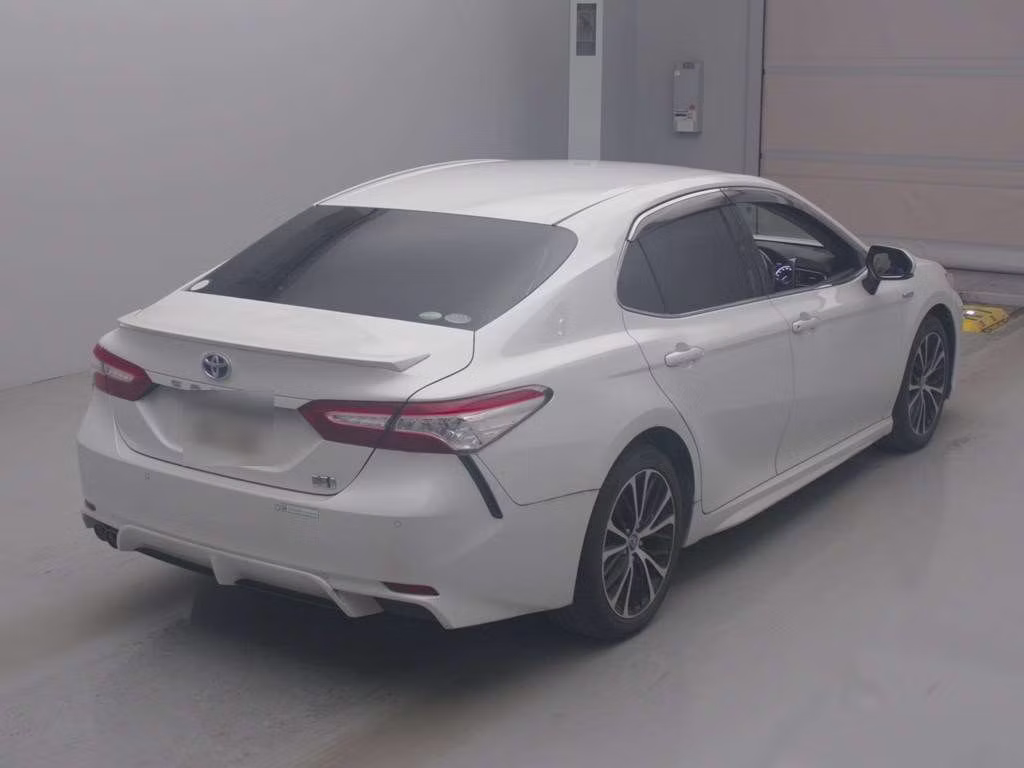TOYOTA CAMRY
