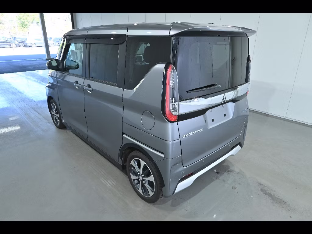 MITSUBISHI EK SPACE