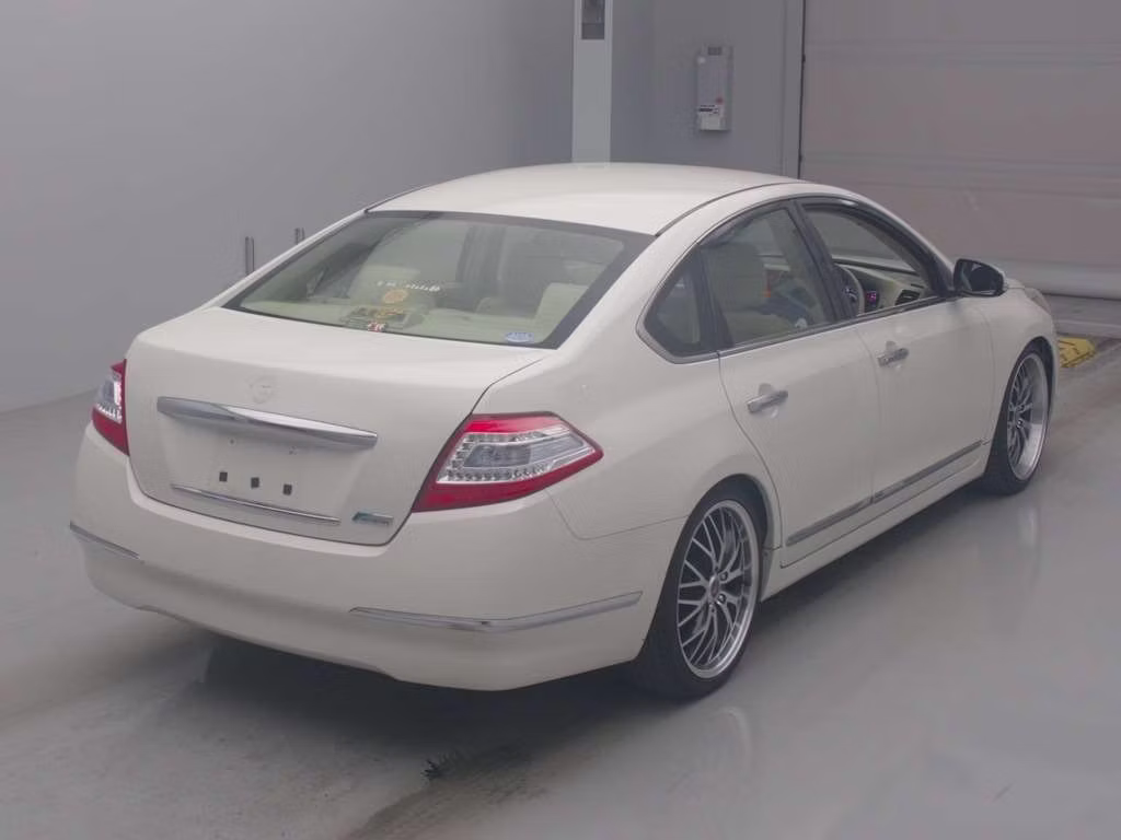 NISSAN TEANA