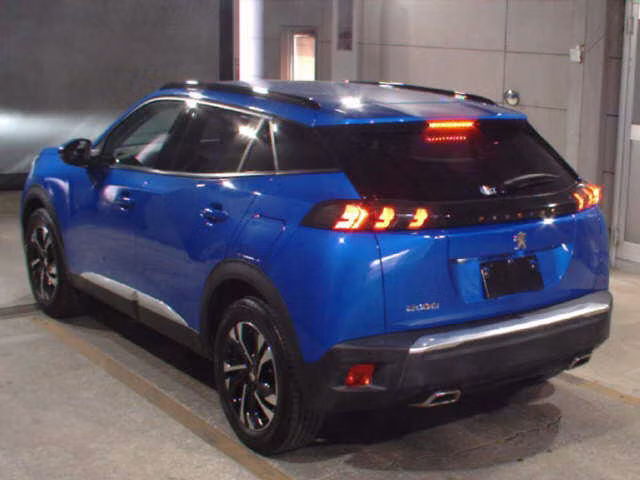 PEUGEOT 2008