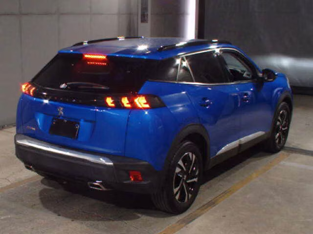 PEUGEOT 2008
