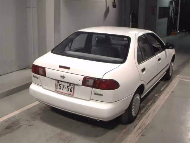 NISSAN SUNNY
