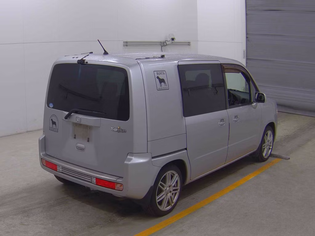 HONDA MOBILIO SPIKE