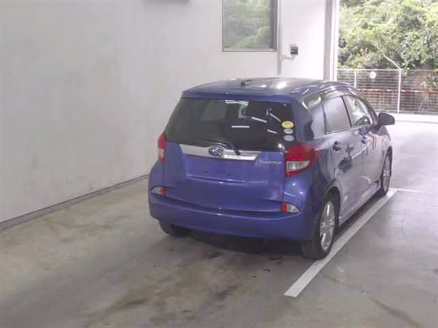 SUBARU TREZIA