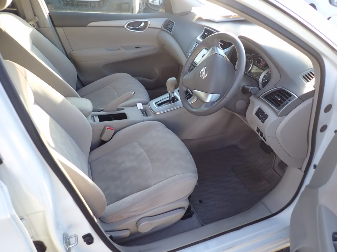 NISSAN SYLPHY