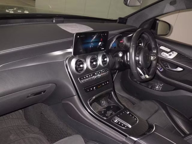 MERCEDES-BENZ GLC COUPE