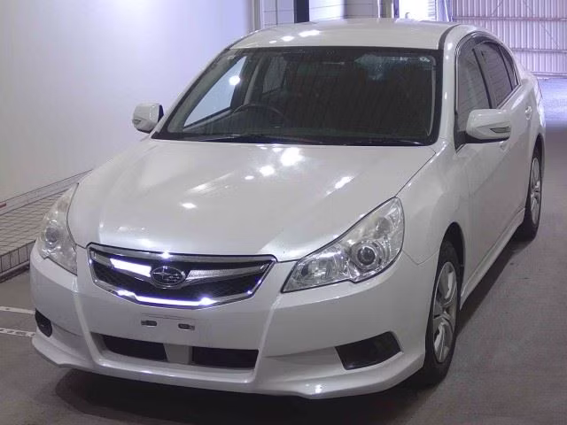 SUBARU LEGACY B4