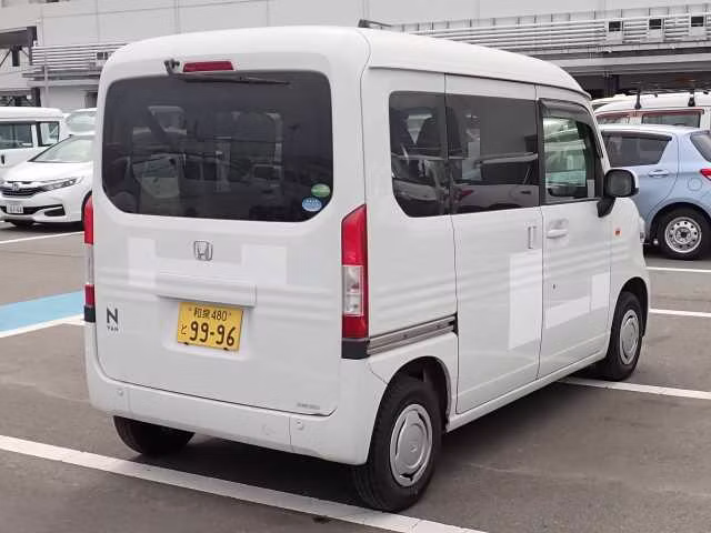 HONDA N-VAN