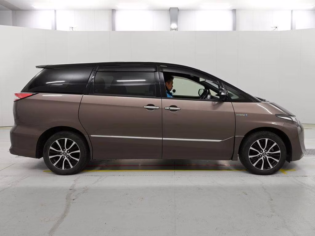 TOYOTA ESTIMA