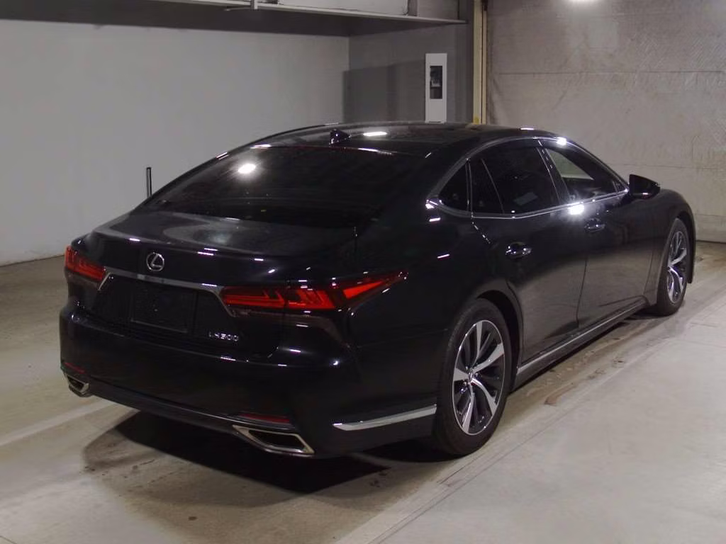 LEXUS LS500