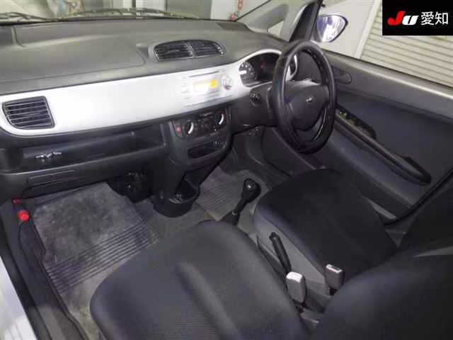 SUBARU R2