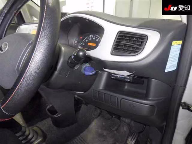 SUBARU R2